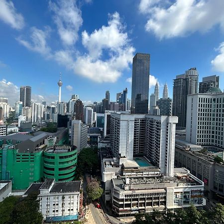 Axon Residence At Pavilion Klcc Kl Tower View By Kimiro Kuala Lumpur Exterior foto